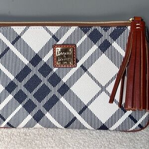 Dooney & Bourke 1975 Clutch Real Leather